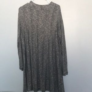 Women’s dress